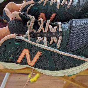 new balance we402